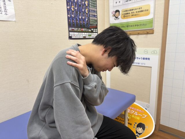 肩こりマッサージと骨格ケアの重要性